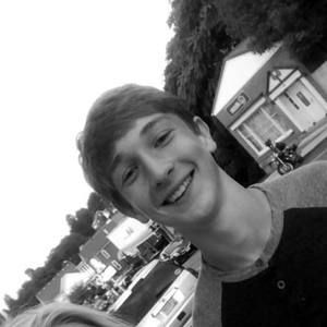 Meet your Posher, Chase